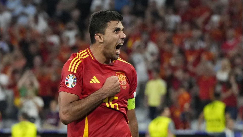 Rodri-Pede-Pemain-Spanyol-Menangi-Ballon-dOr-2024